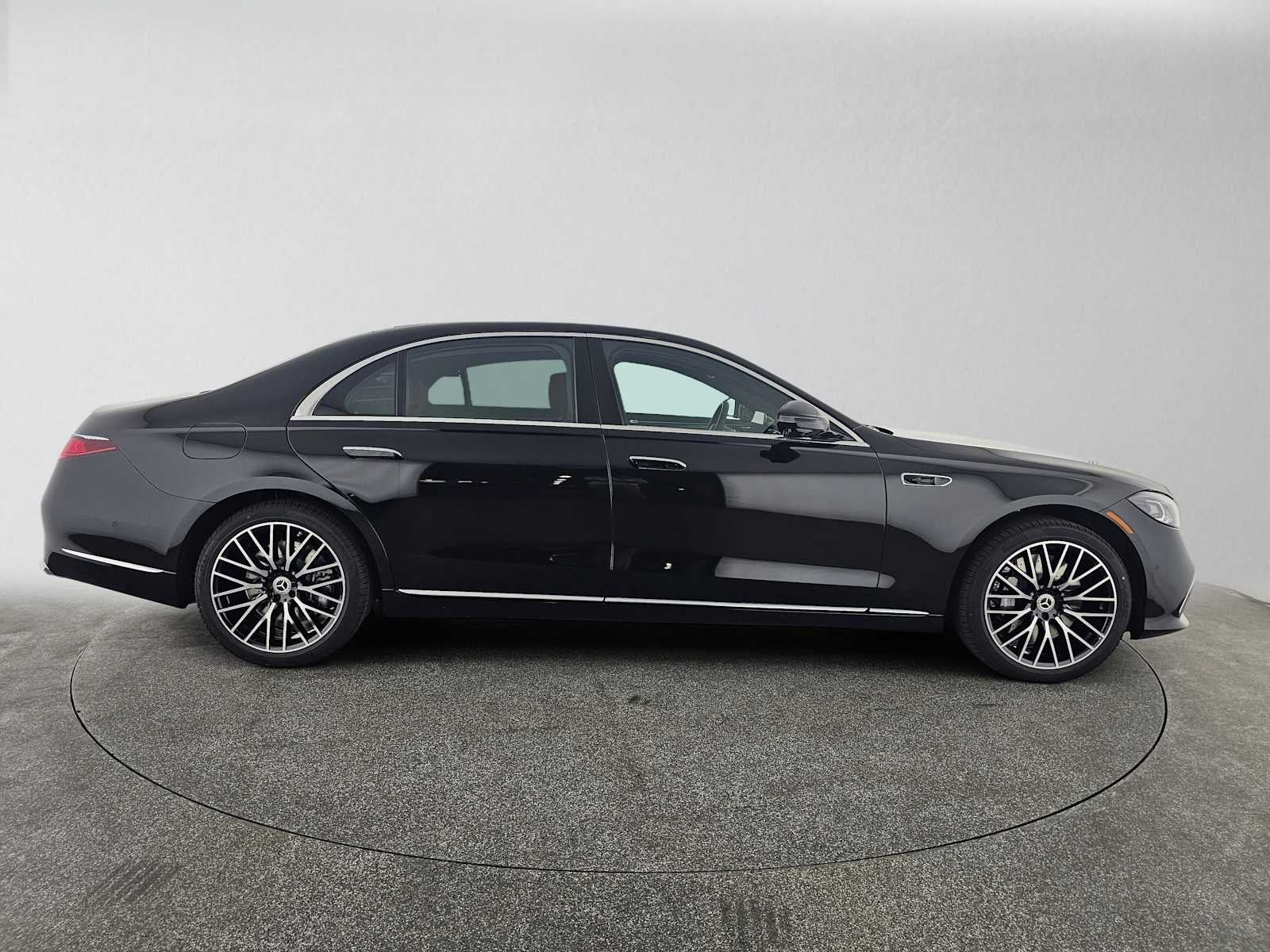 2027 Mercedes-Benz S 500 4MATIC® Sedan