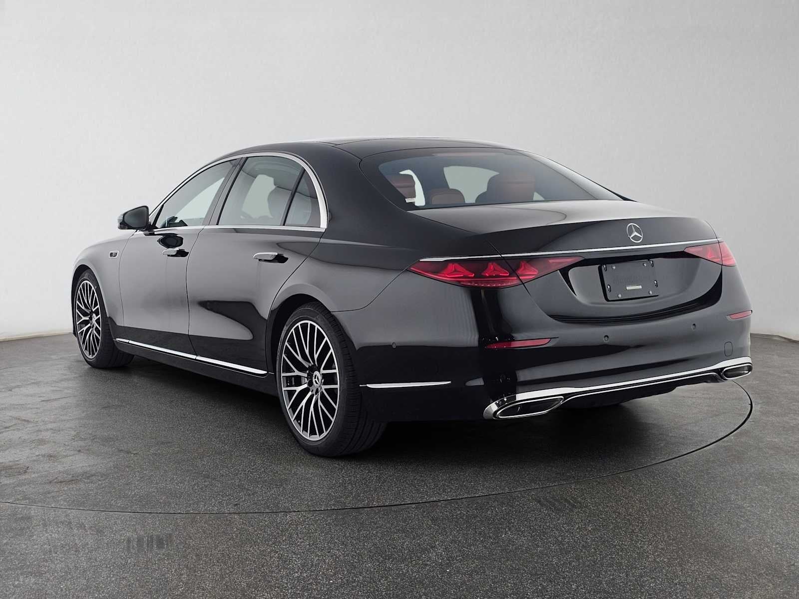 2027 Mercedes-Benz S 500 4MATIC® Sedan