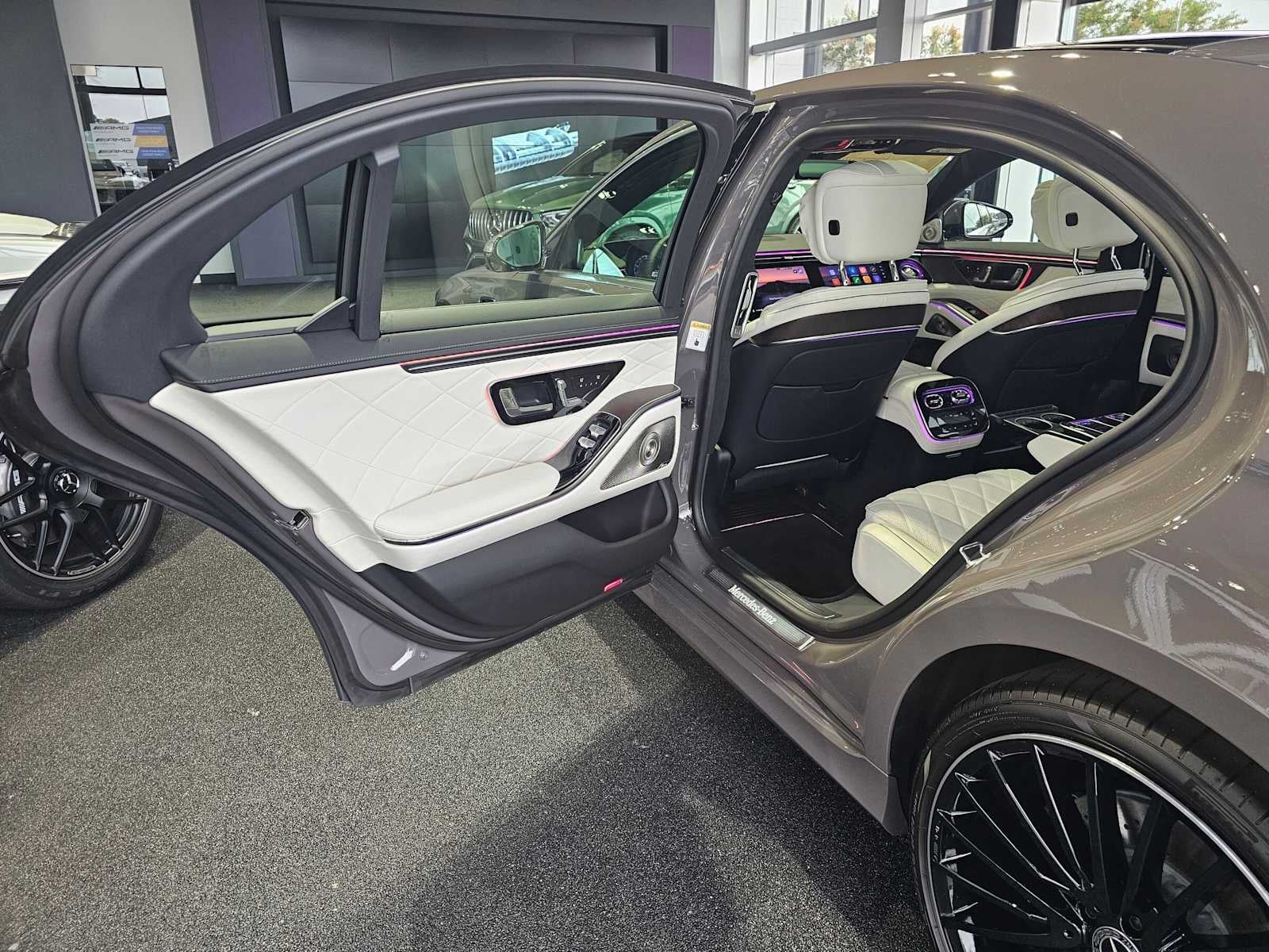 2027 Mercedes-Benz S 580 4MATIC® Sedan