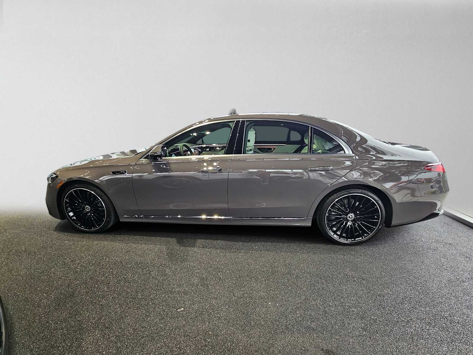 2027 Mercedes-Benz S 580 4MATIC® Sedan