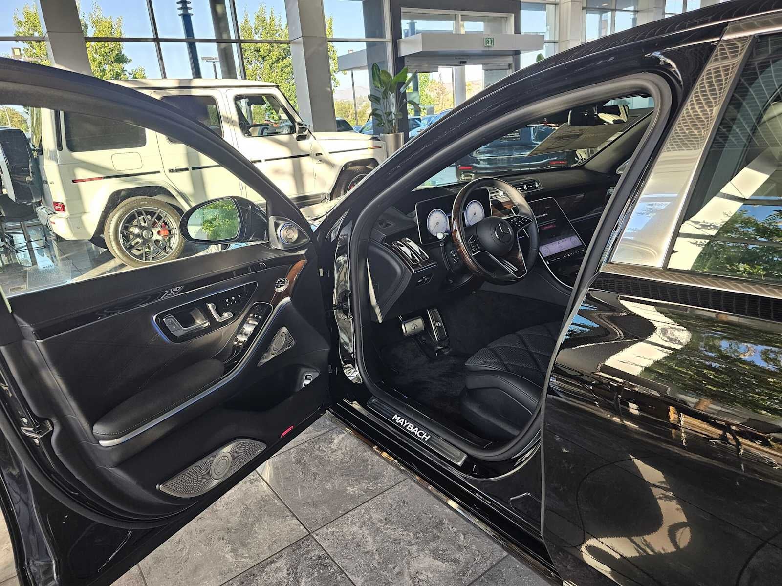 2026 Mercedes-Benz Maybach S 580 4MATIC® Sedan