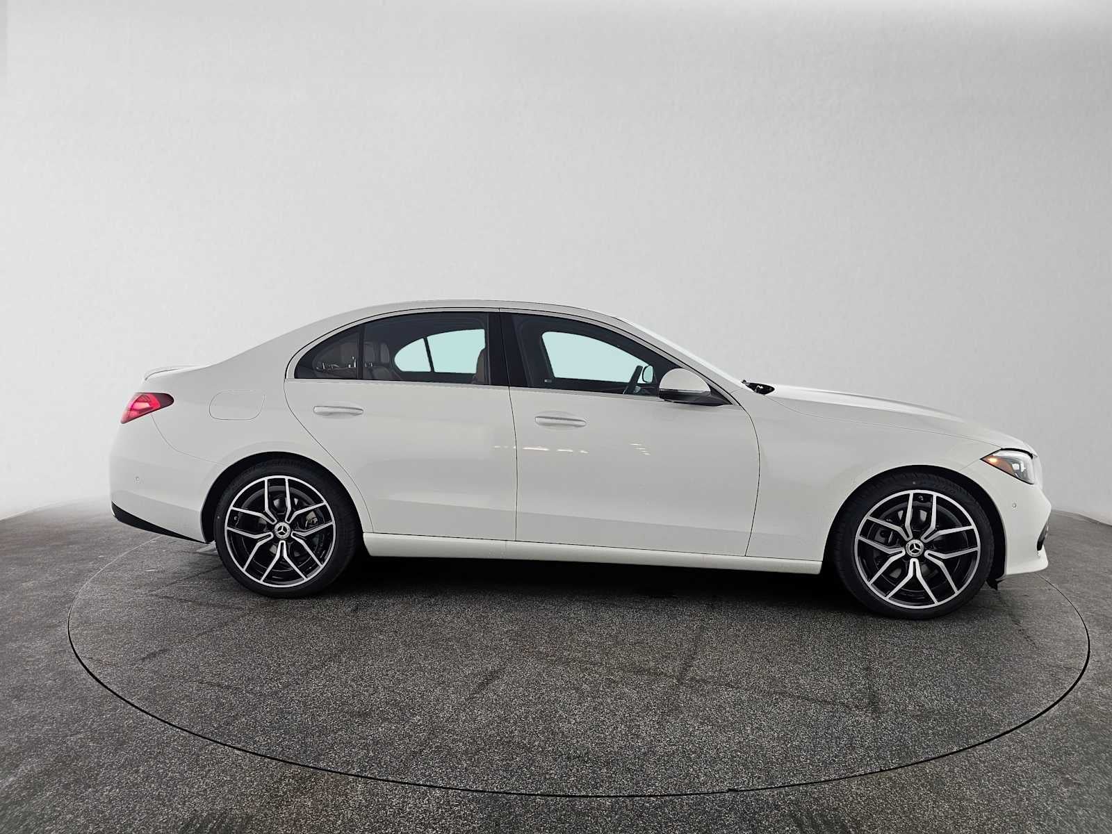 2027 Mercedes-Benz C 300 Sedan