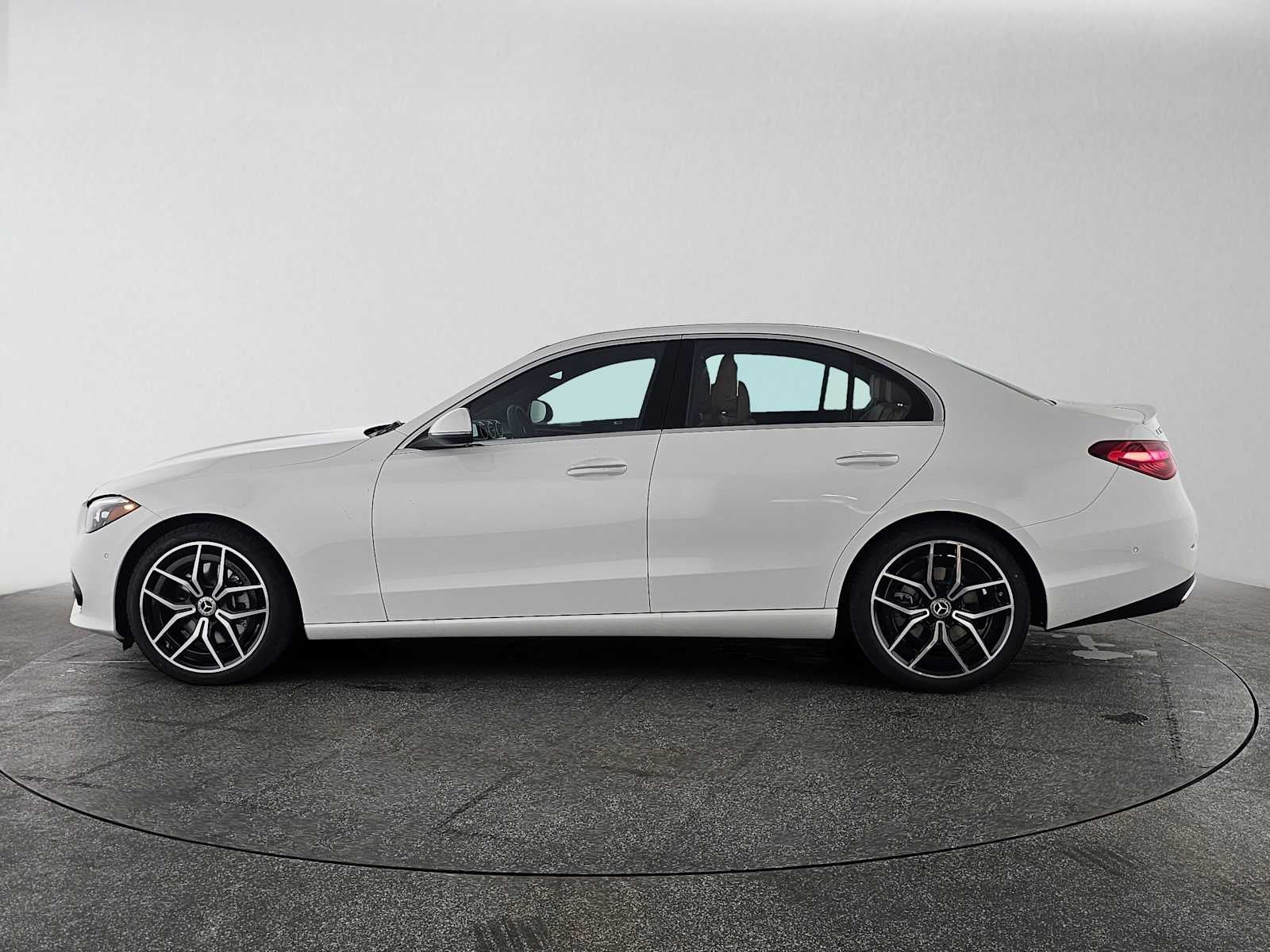 2027 Mercedes-Benz C 300 Sedan