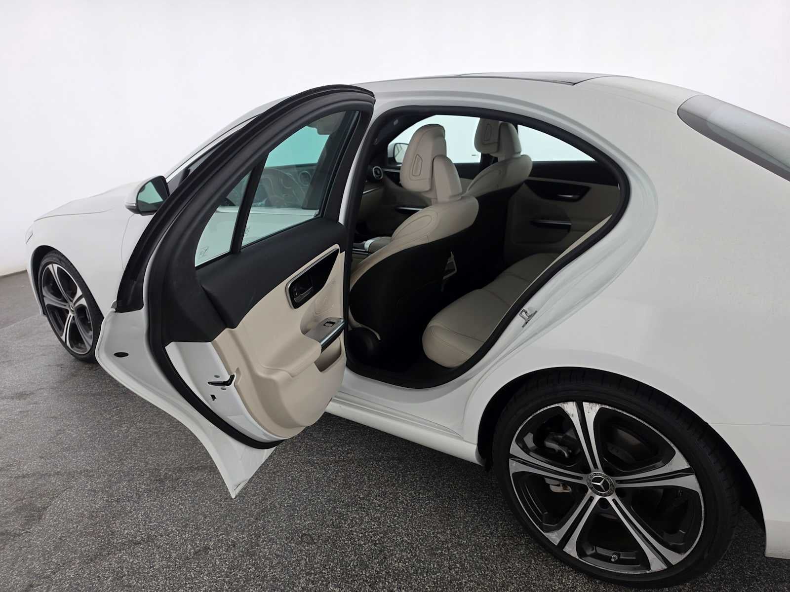 2023 Mercedes-Benz C 300 Sedan
