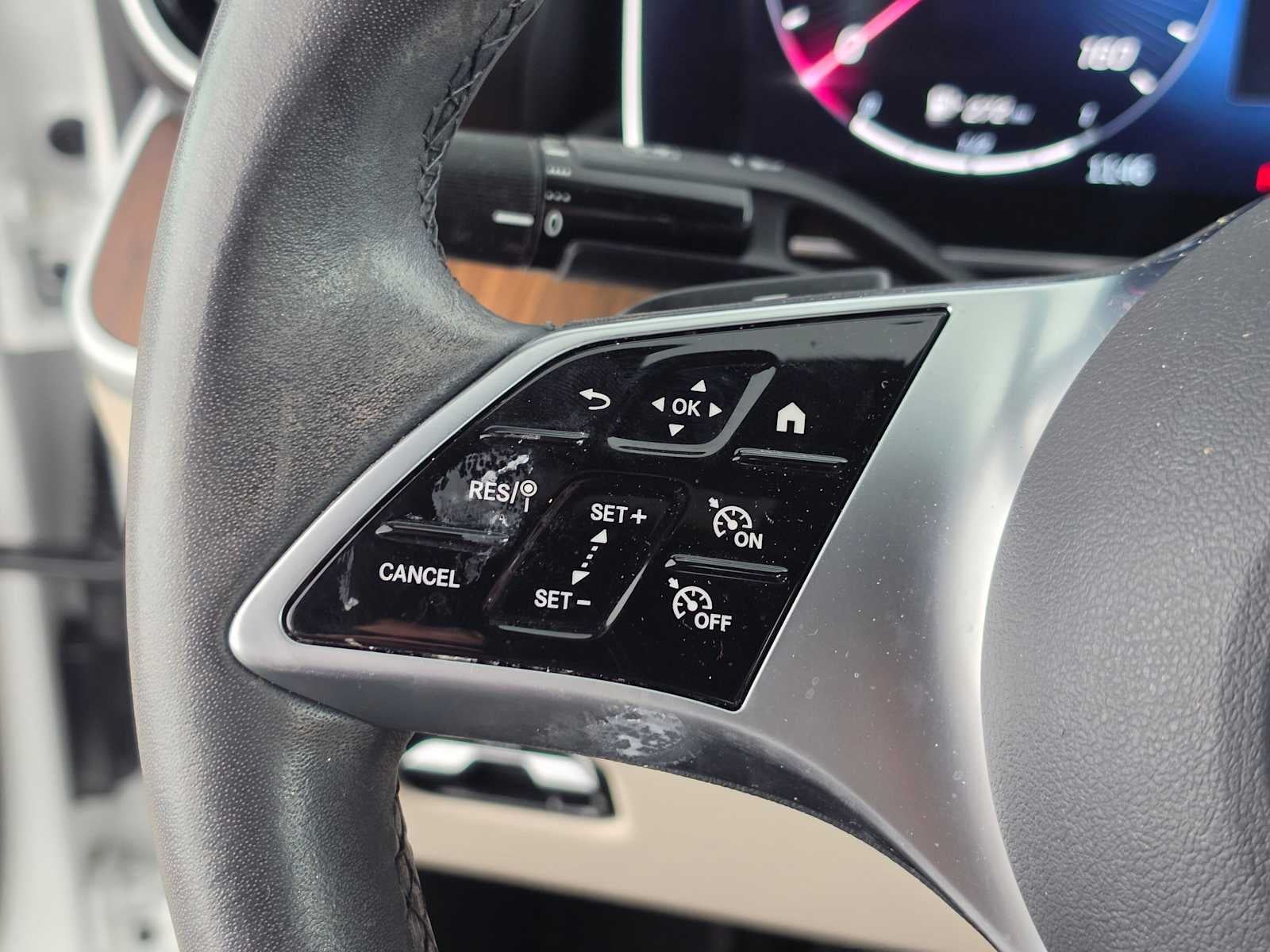 2023 Mercedes-Benz C 300 Sedan