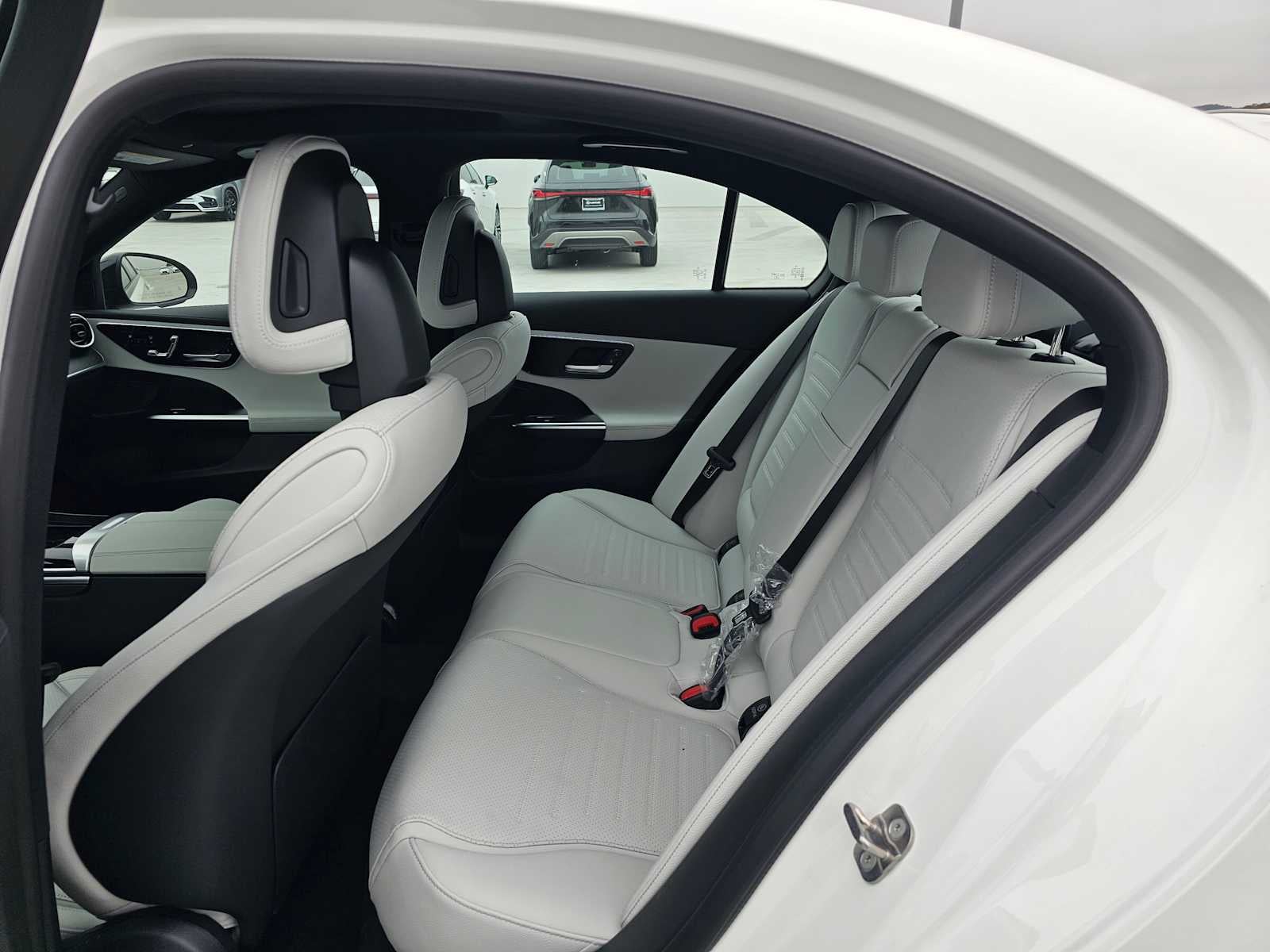 2026 Mercedes-Benz C 300 Sedan