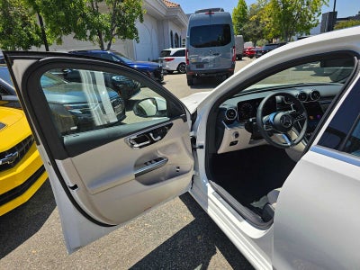 2026 Mercedes-Benz C 300 4MATIC® Sedan