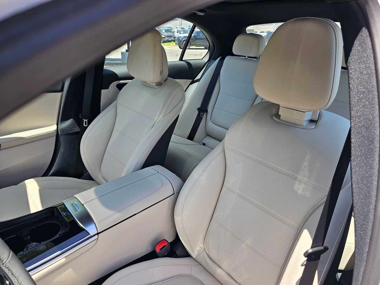 2026 Mercedes-Benz C 300 4MATIC® Sedan
