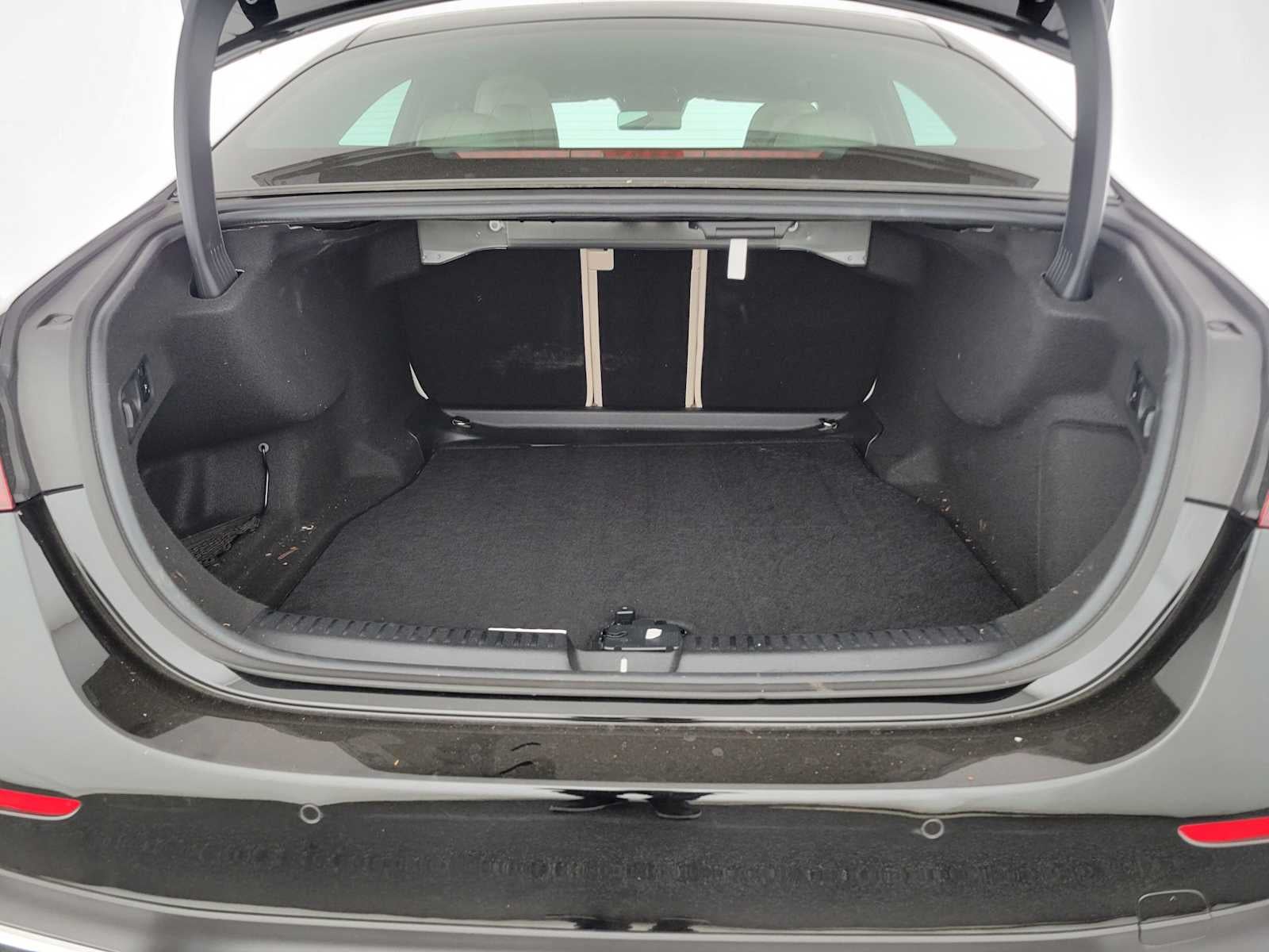 2025 Mercedes-Benz E 350 RWD Sedan
