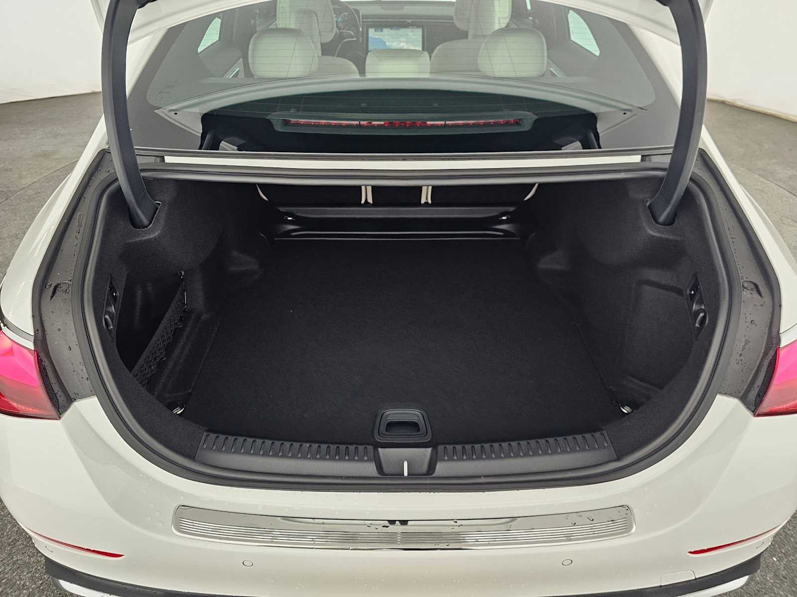 2027 Mercedes-Benz E 350 RWD Sedan