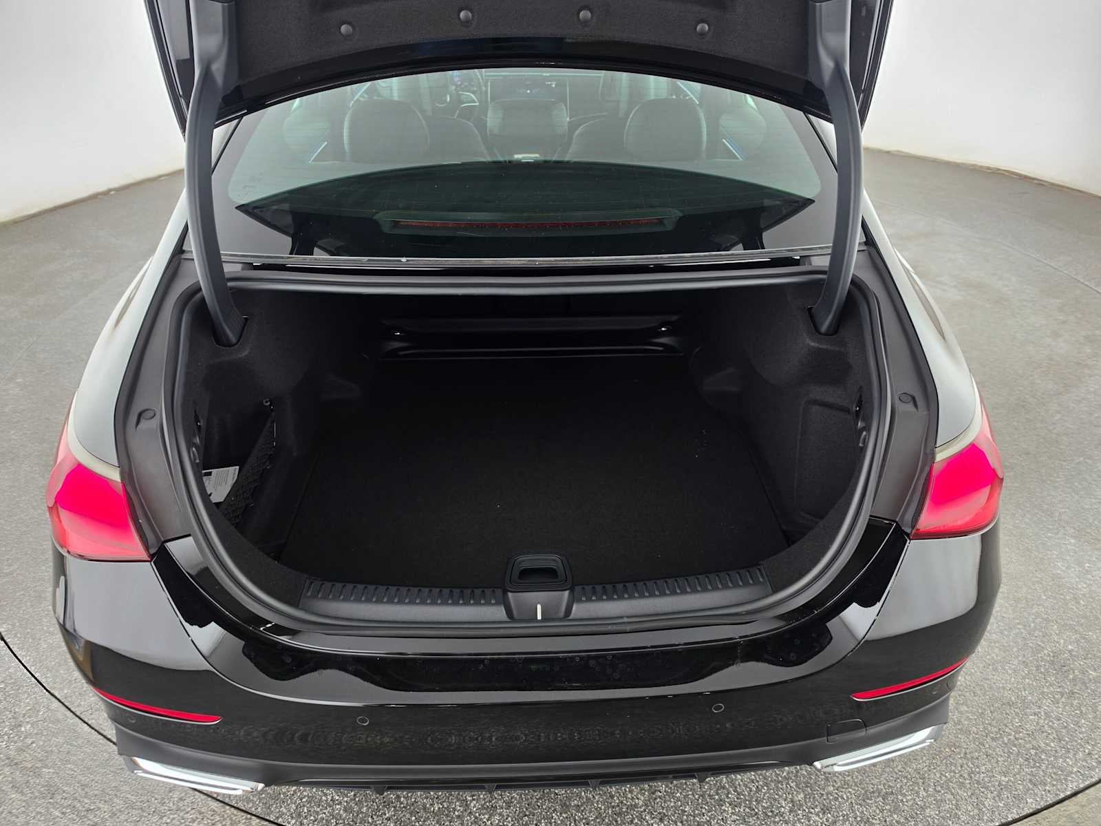 2027 Mercedes-Benz E 350 RWD Sedan