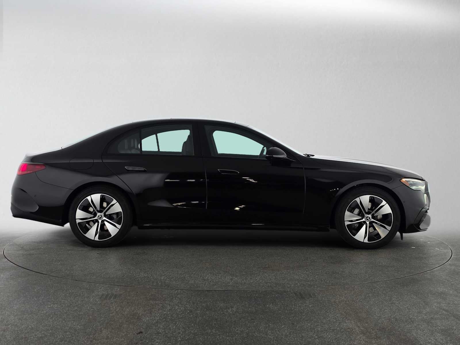 2027 Mercedes-Benz E 350 RWD Sedan