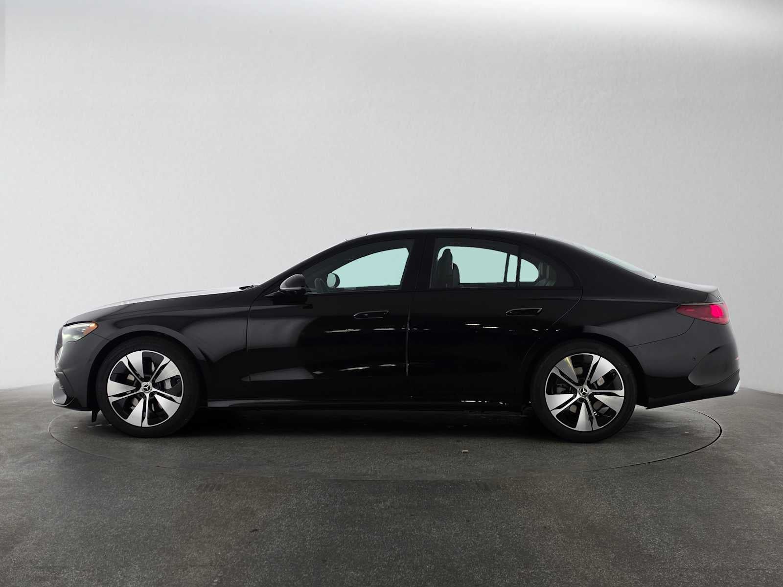 2027 Mercedes-Benz E 350 RWD Sedan