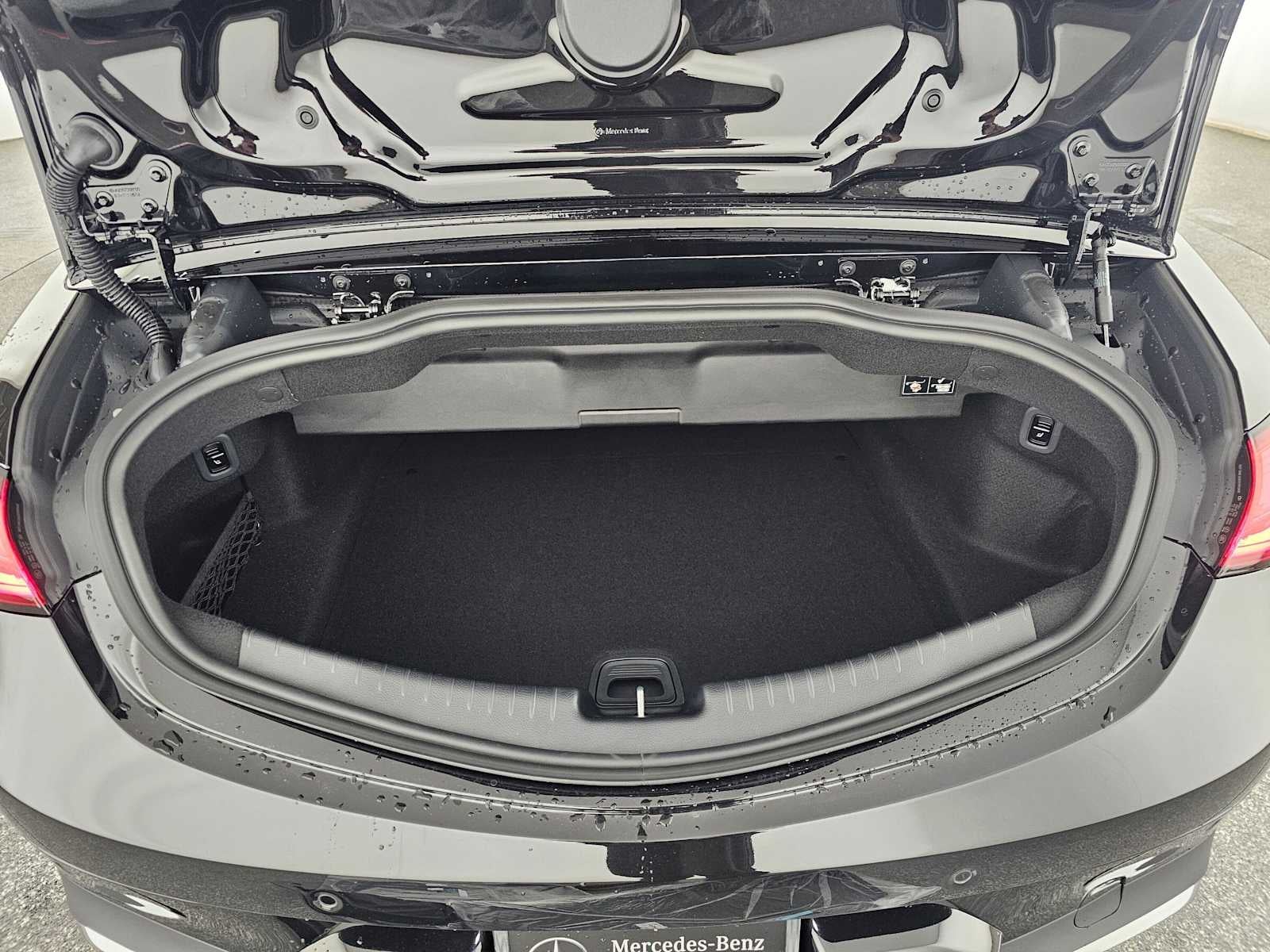 2027 Mercedes-Benz CLE 450 4MATIC® Cabriolet
