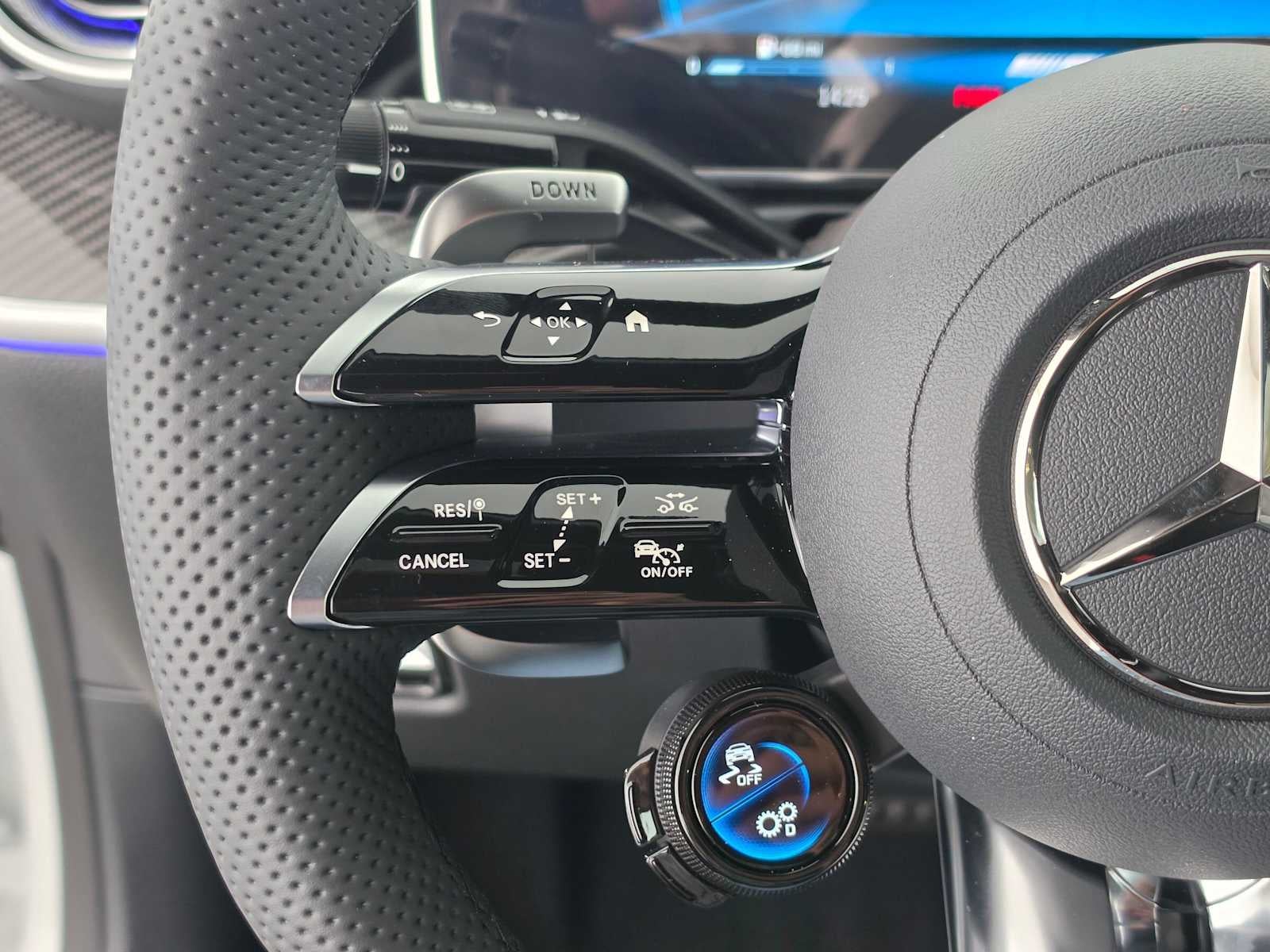 2027 Mercedes-Benz AMG® CLE 53 4MATIC®+ Cabriolet