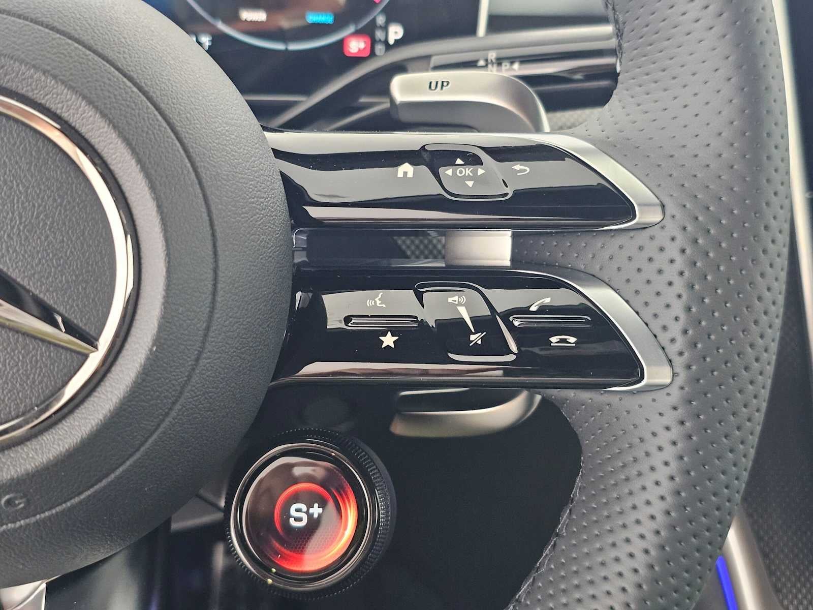 2027 Mercedes-Benz AMG® CLE 53 4MATIC®+ Cabriolet