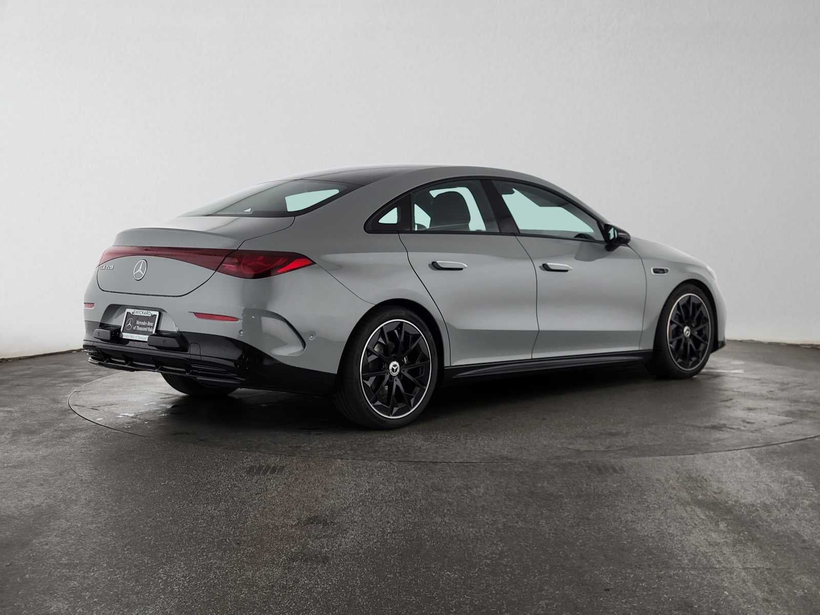 2027 Mercedes-Benz CLA 220 Hybrid FWD