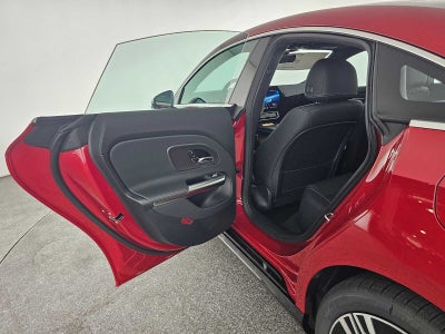 2027 Mercedes-Benz CLA 220 Hybrid FWD