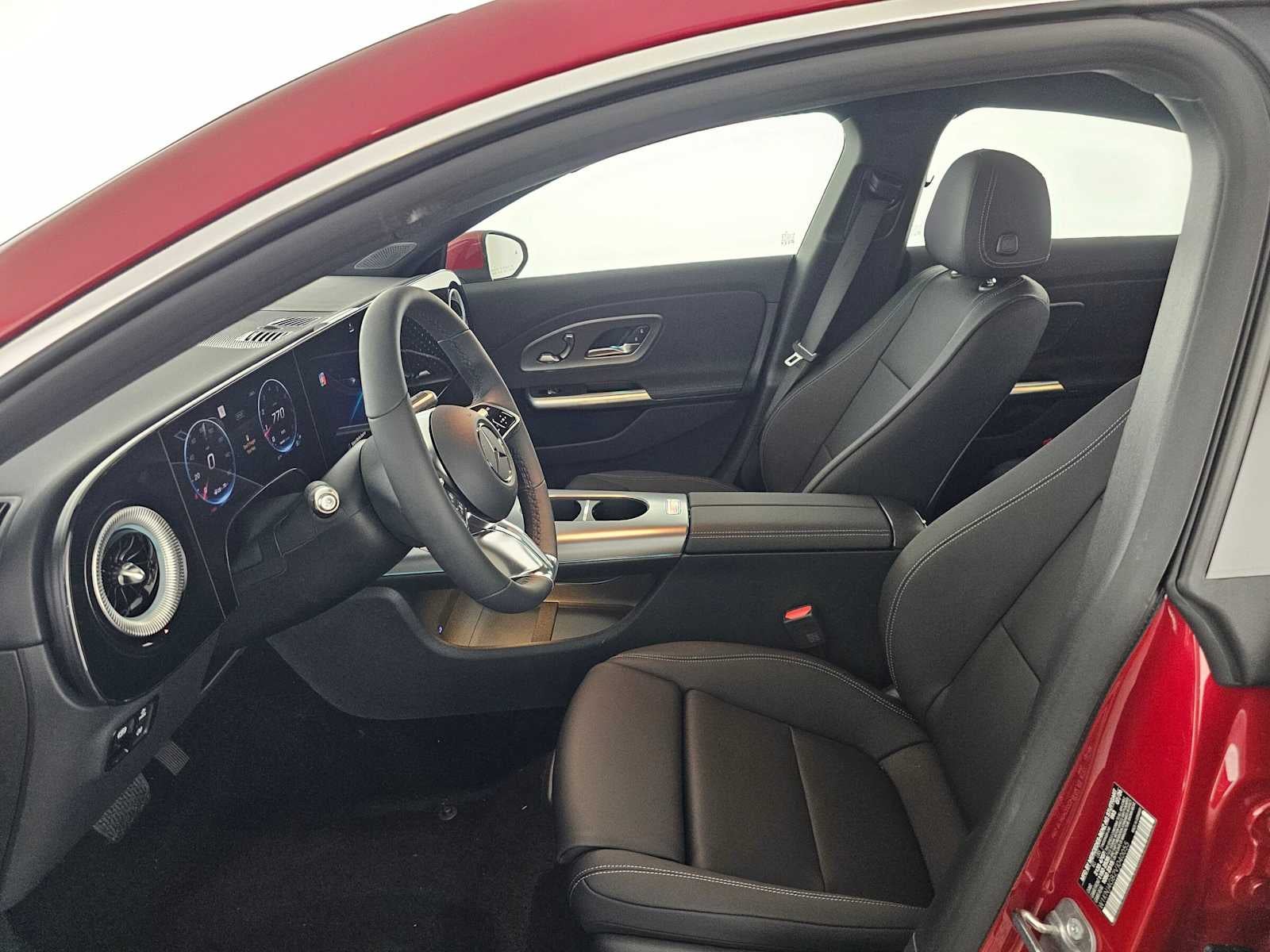 2027 Mercedes-Benz CLA 220 Hybrid FWD