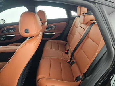 2027 Mercedes-Benz CLA 220 Hybrid FWD