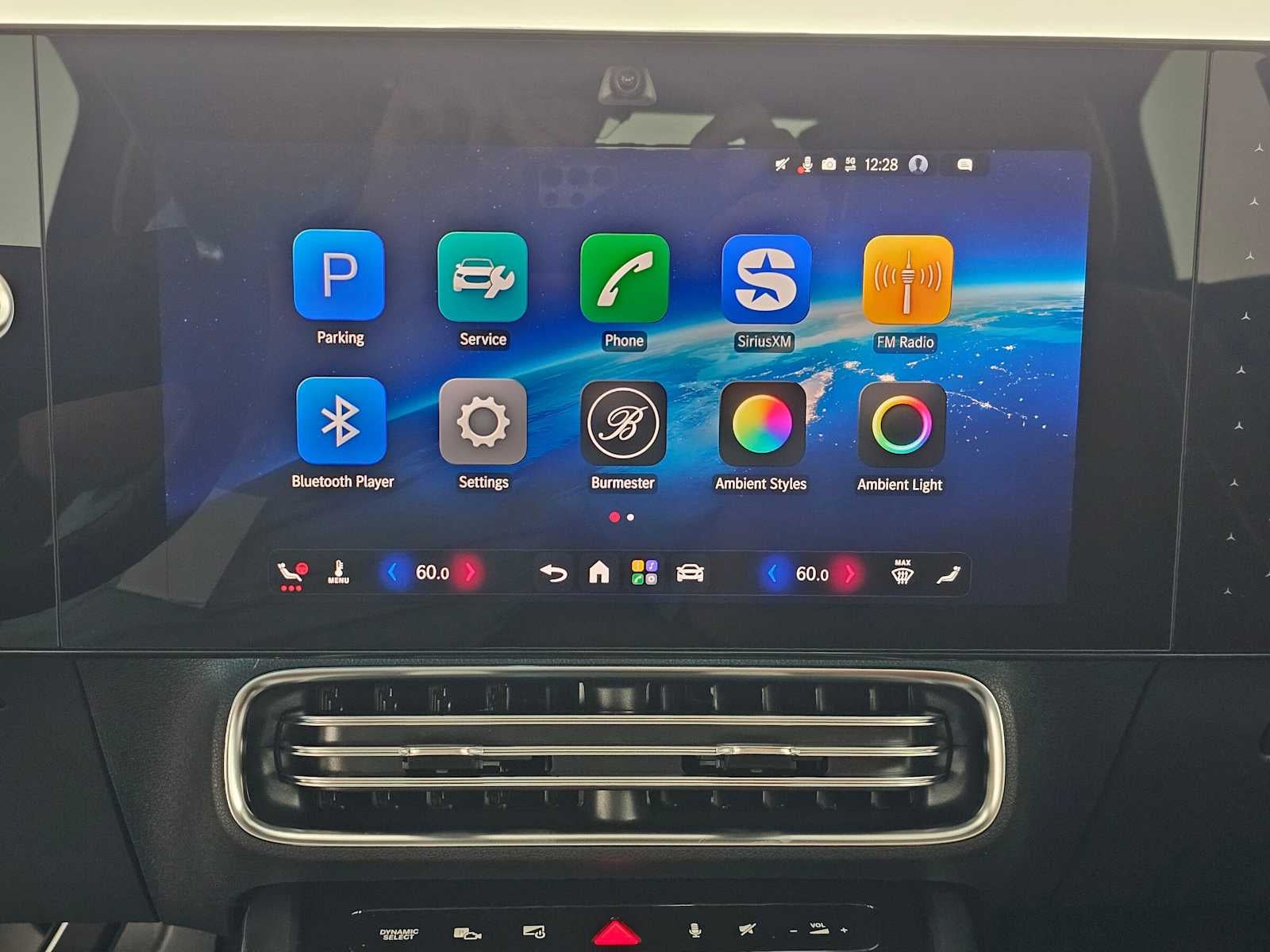 2027 Mercedes-Benz CLA 220 Hybrid FWD