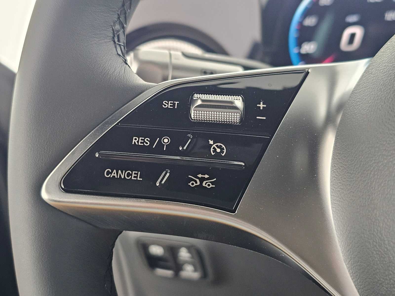 2027 Mercedes-Benz CLA 220 Hybrid FWD