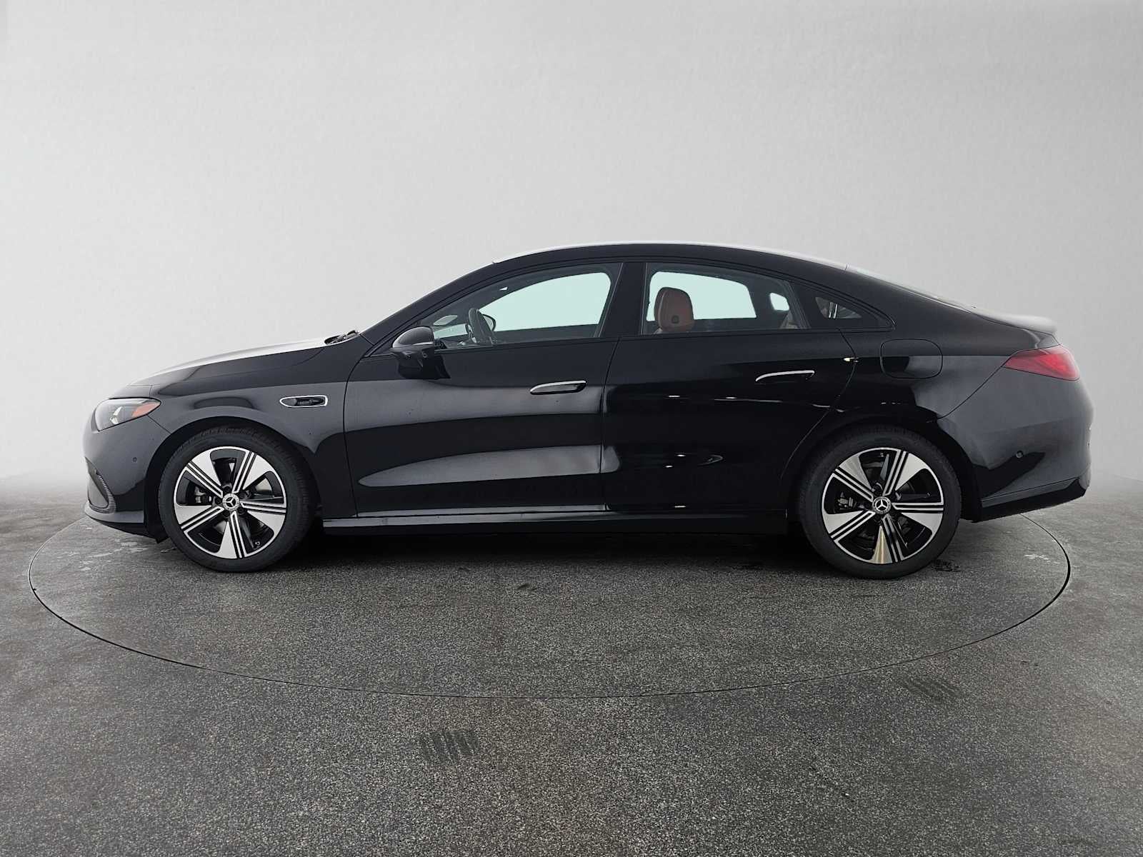 2027 Mercedes-Benz CLA 220 Hybrid FWD