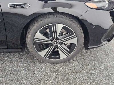2027 Mercedes-Benz CLA 220 Hybrid FWD