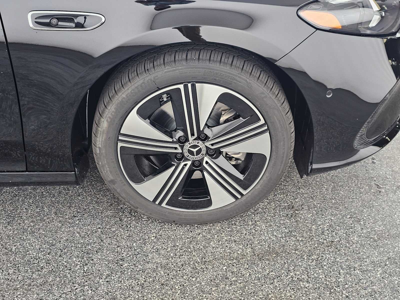 2027 Mercedes-Benz CLA 220 Hybrid FWD