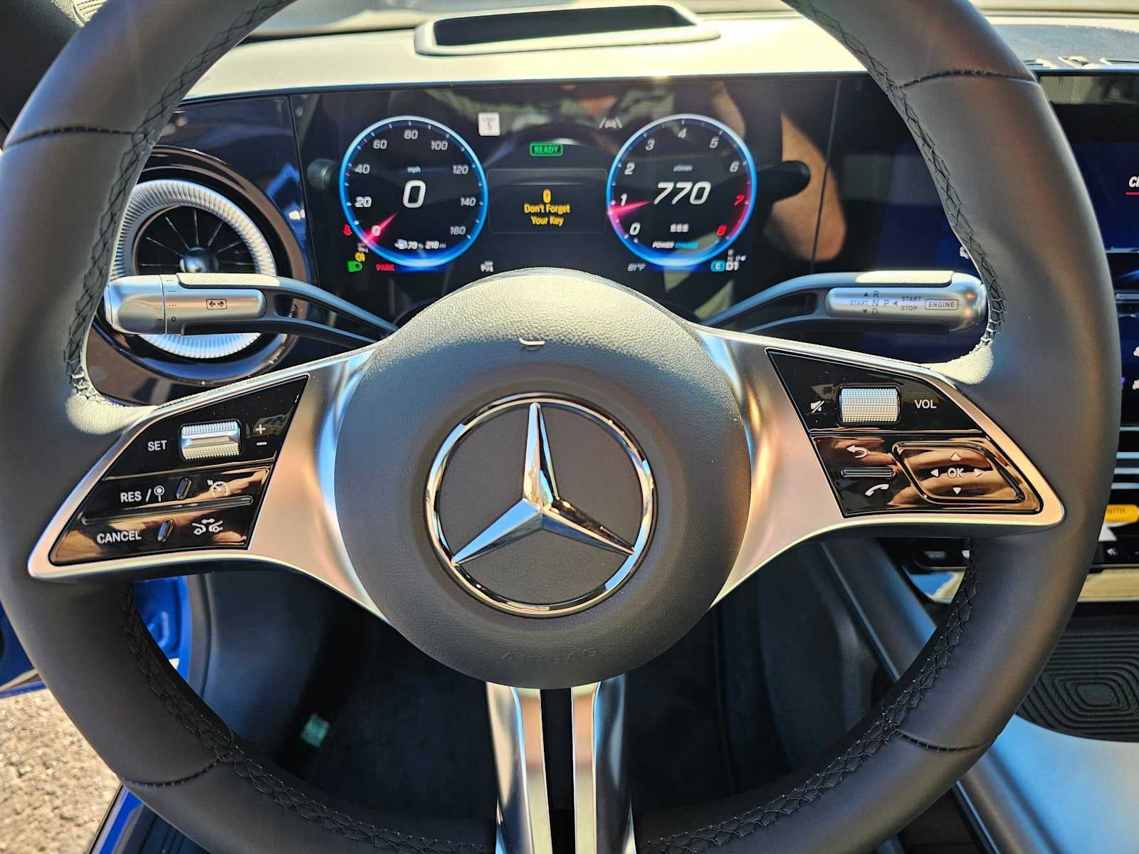 2027 Mercedes-Benz CLA 220 Hybrid FWD