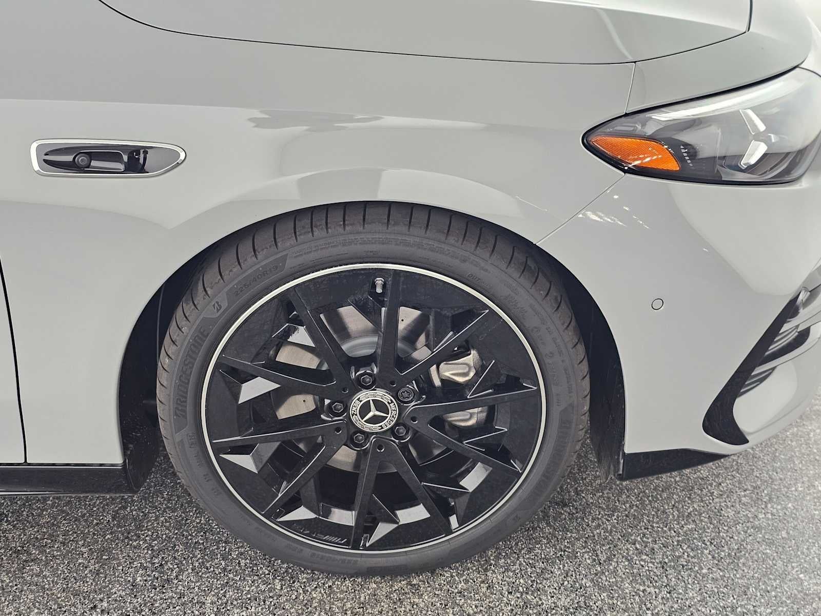 2027 Mercedes-Benz CLA 220 Hybrid FWD