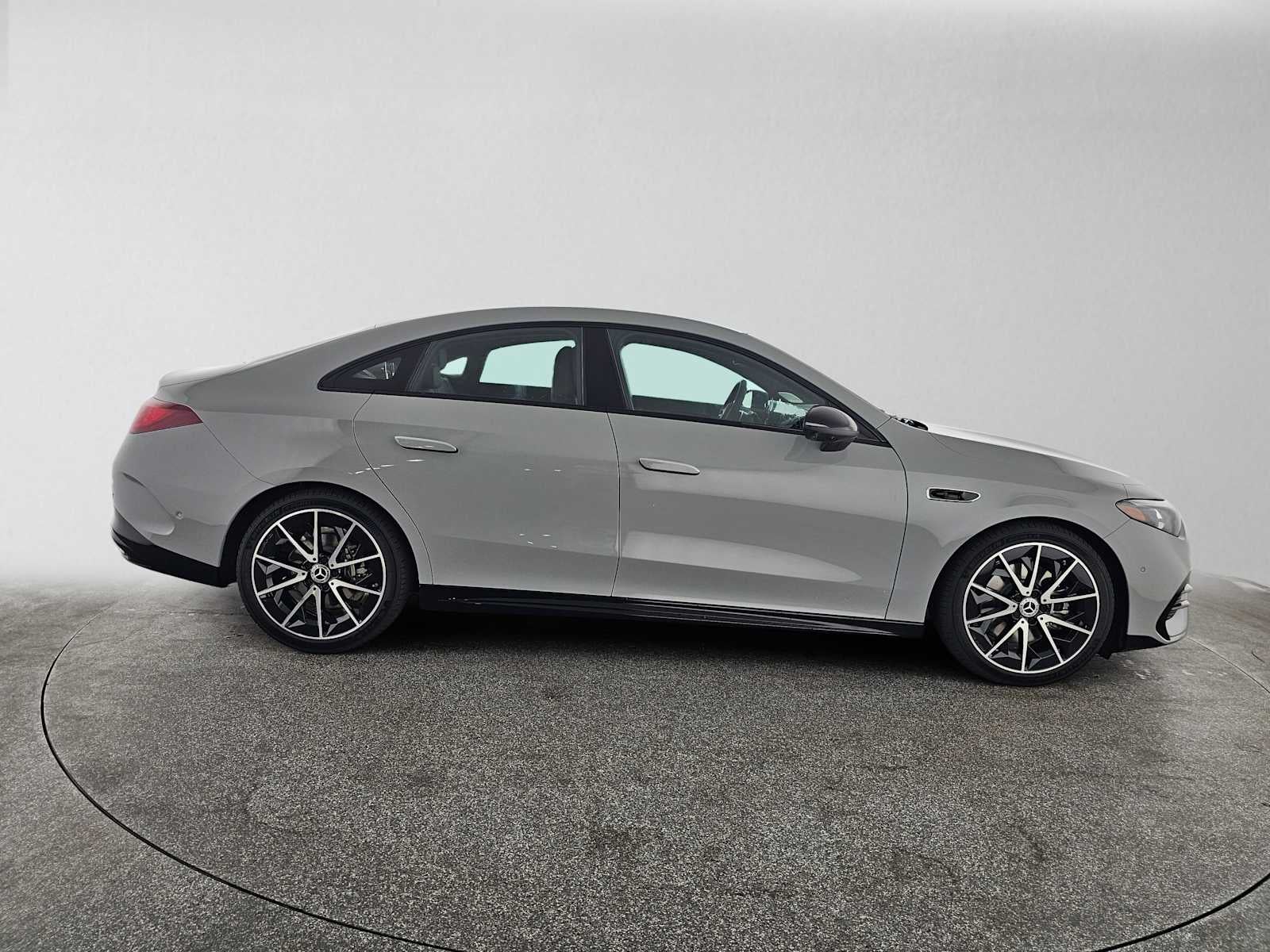 2027 Mercedes-Benz CLA 220 Hybrid FWD