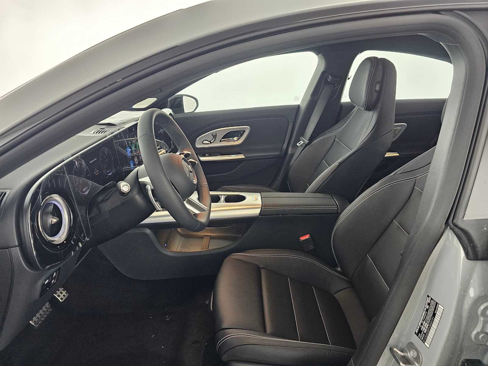 2027 Mercedes-Benz CLA 220 Hybrid FWD