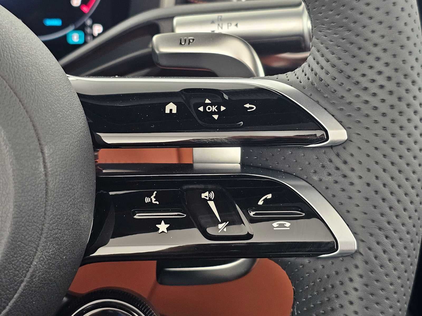 2026 Mercedes-Benz AMG® SL 43 Roadster