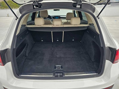2022 Mercedes-Benz GLC 300 SUV