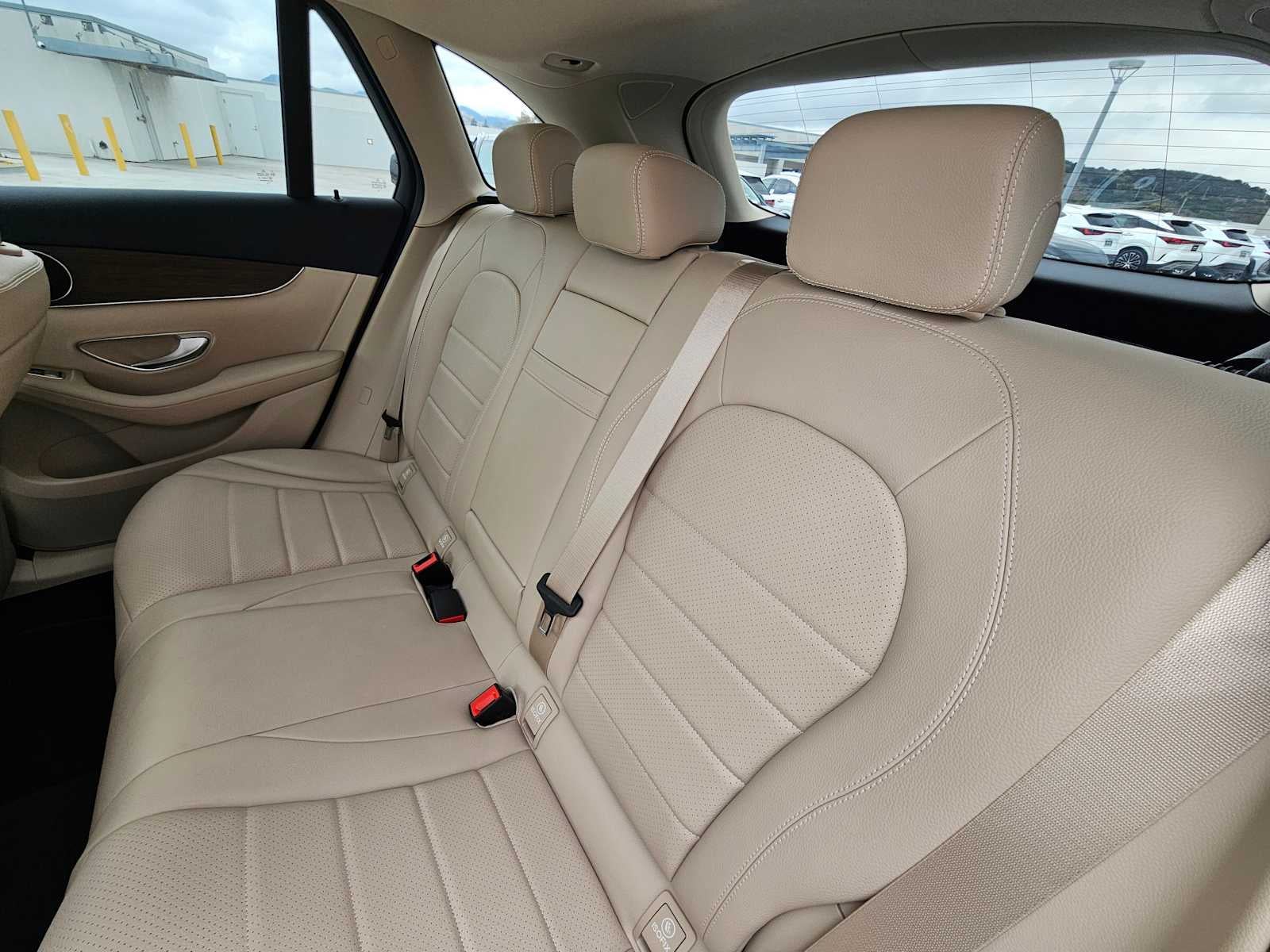 2022 Mercedes-Benz GLC 300 SUV