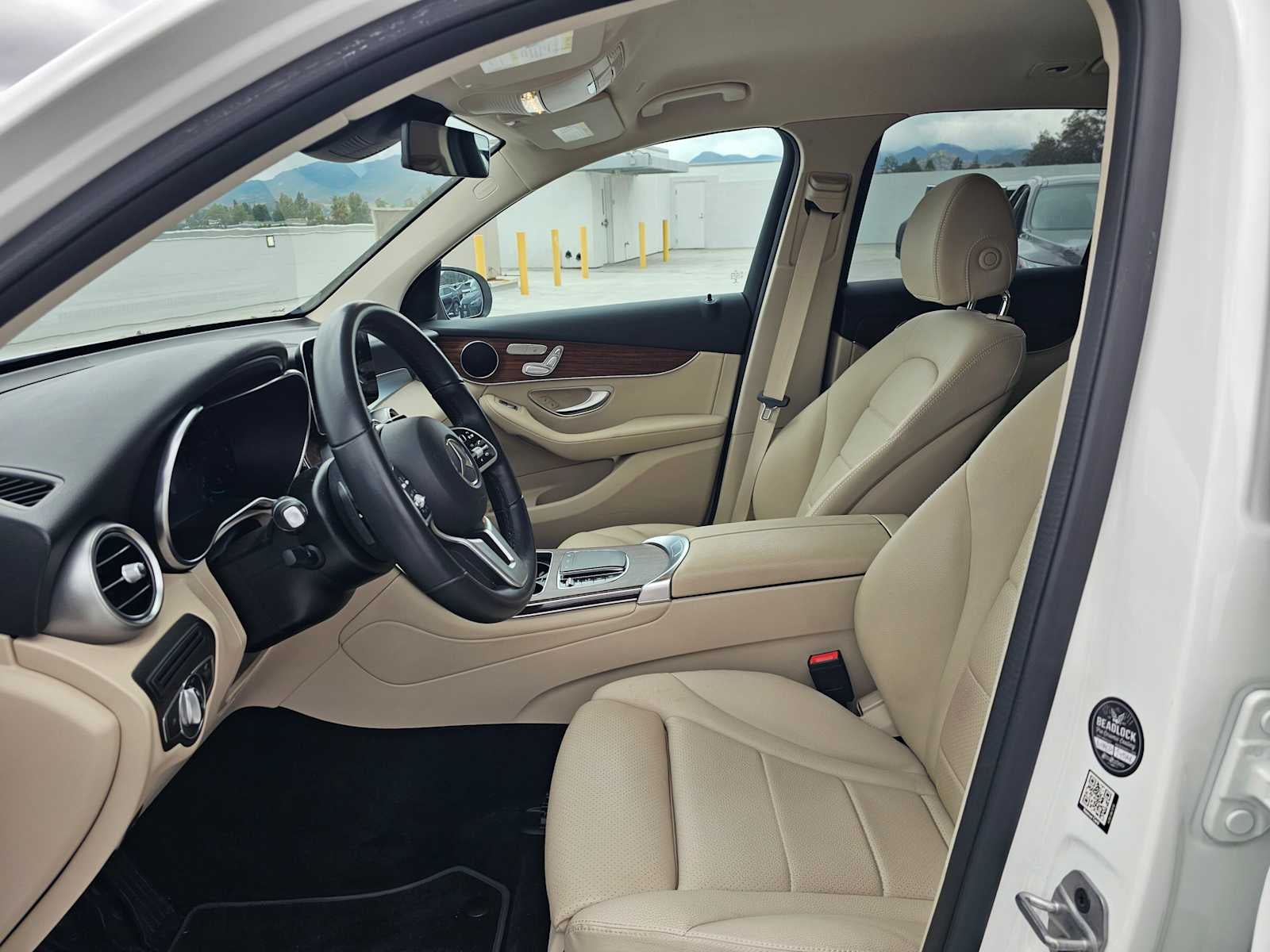 2022 Mercedes-Benz GLC 300 SUV