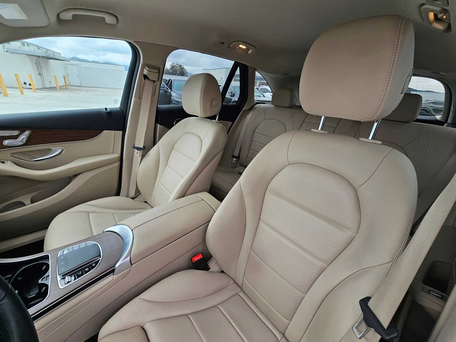 2022 Mercedes-Benz GLC 300 SUV