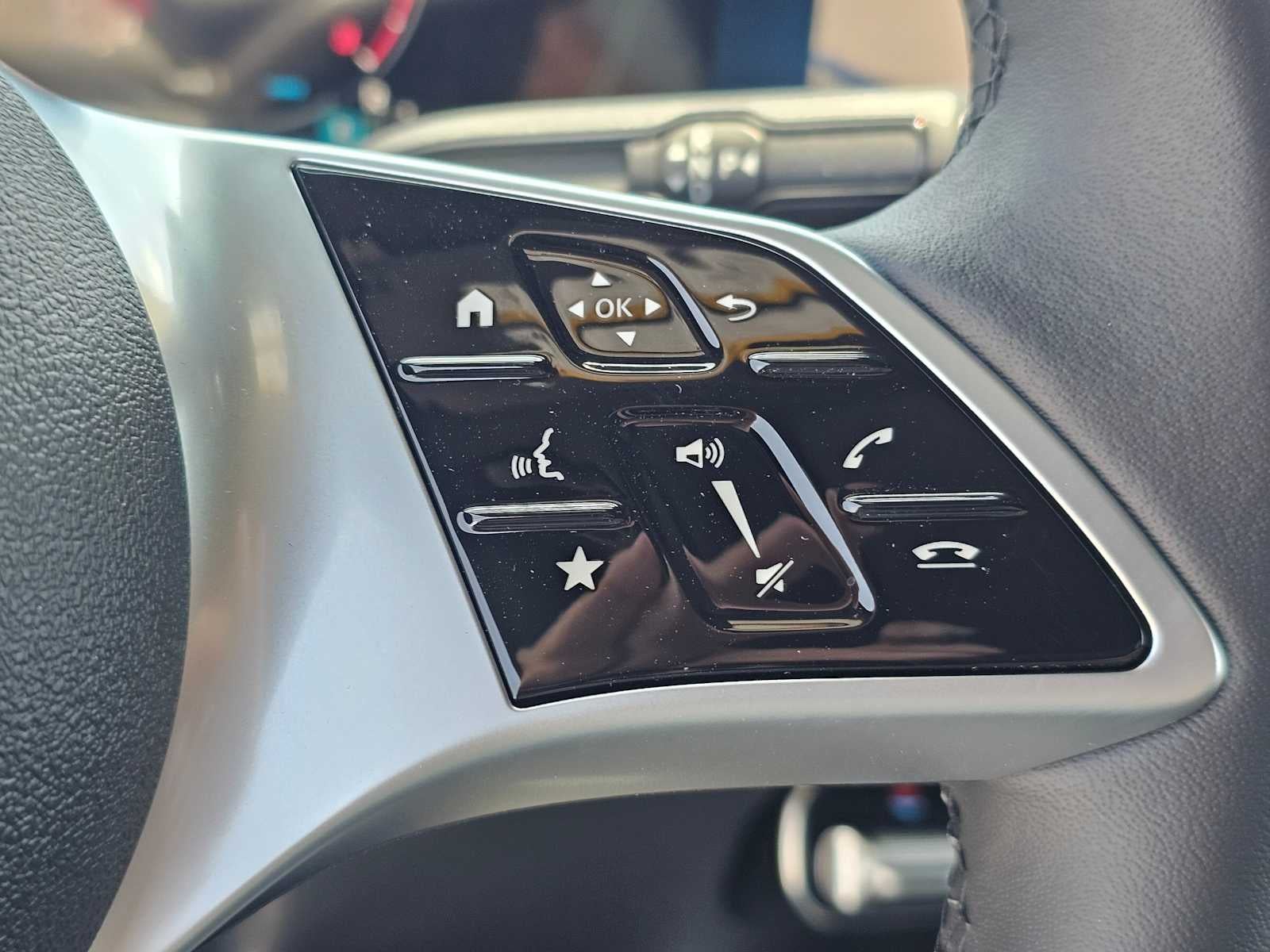 2026 Mercedes-Benz GLB 250 SUV