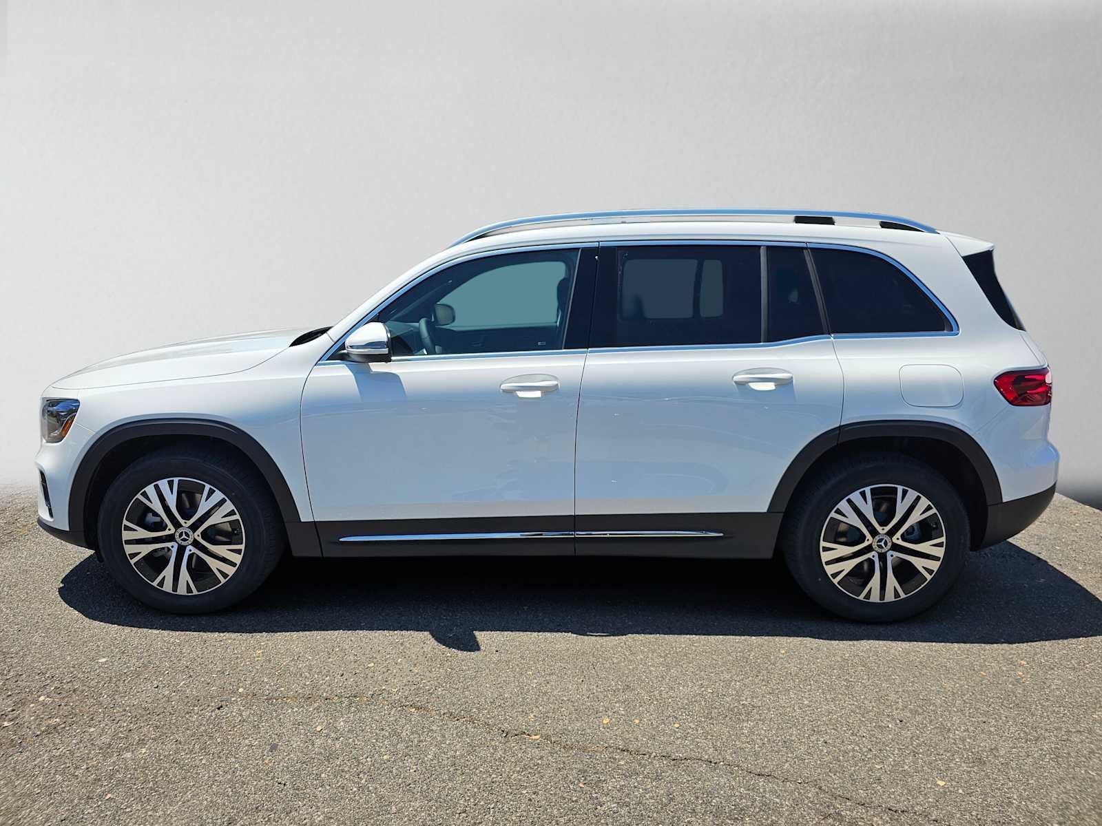 2026 Mercedes-Benz GLB 250 SUV