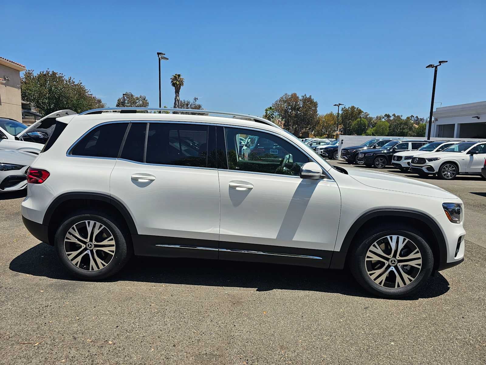 2026 Mercedes-Benz GLB 250 SUV