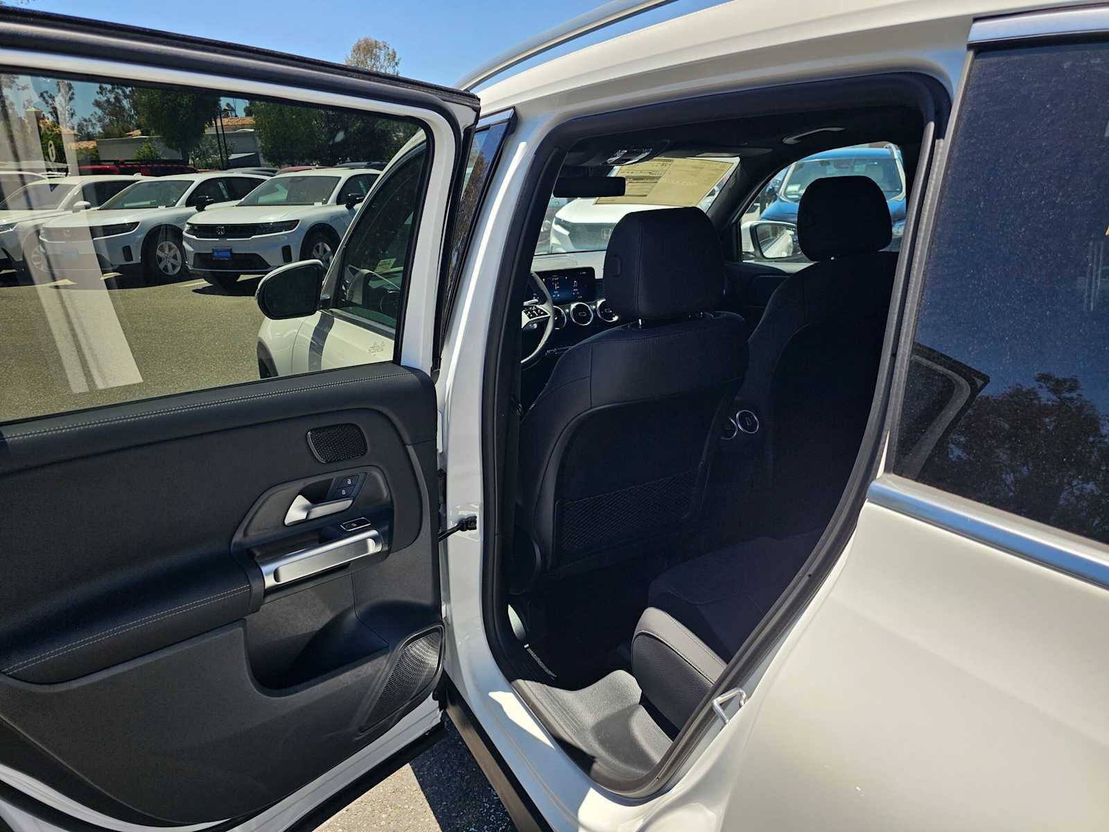 2026 Mercedes-Benz GLB 250 SUV