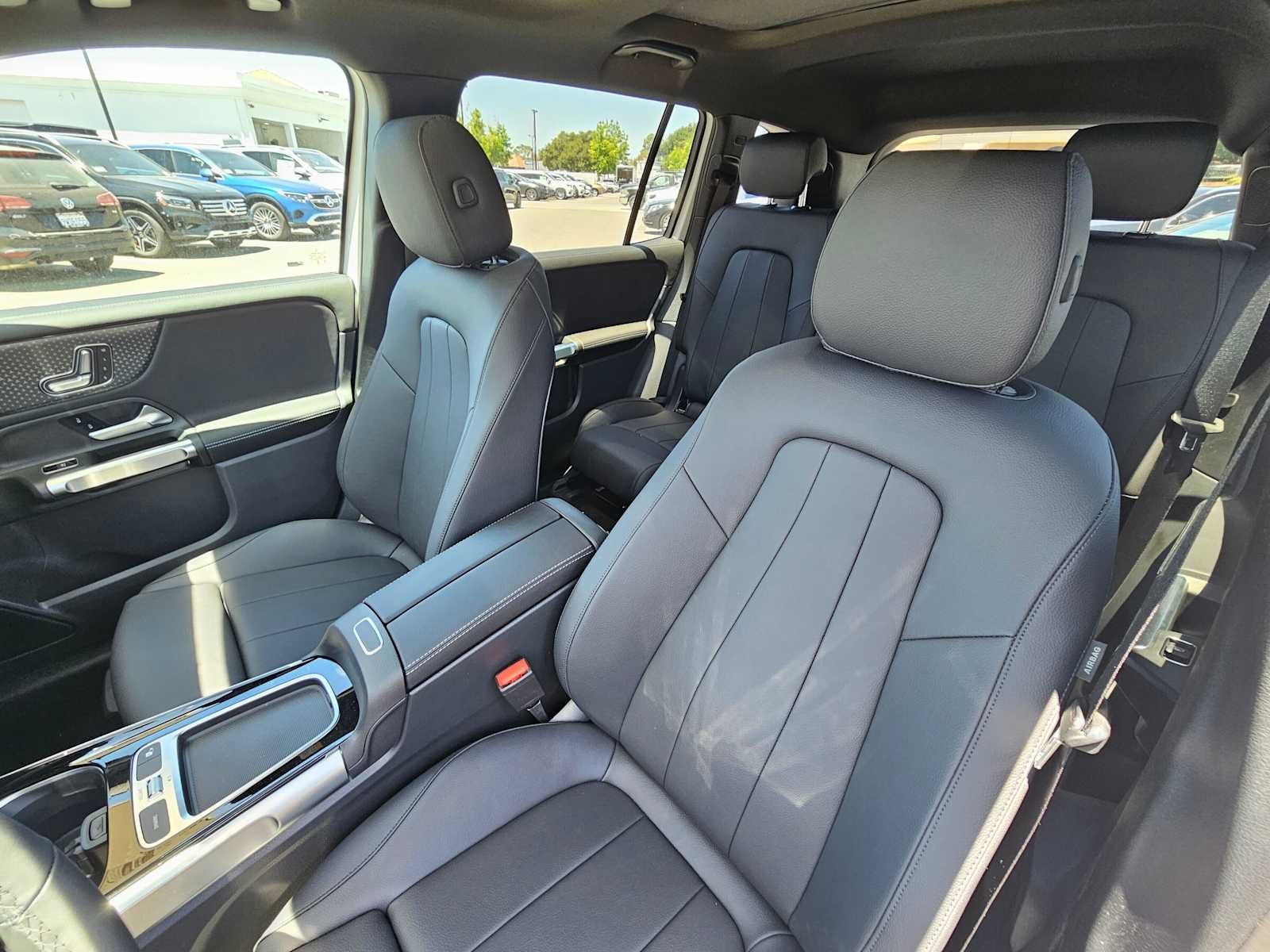 2026 Mercedes-Benz GLB 250 SUV