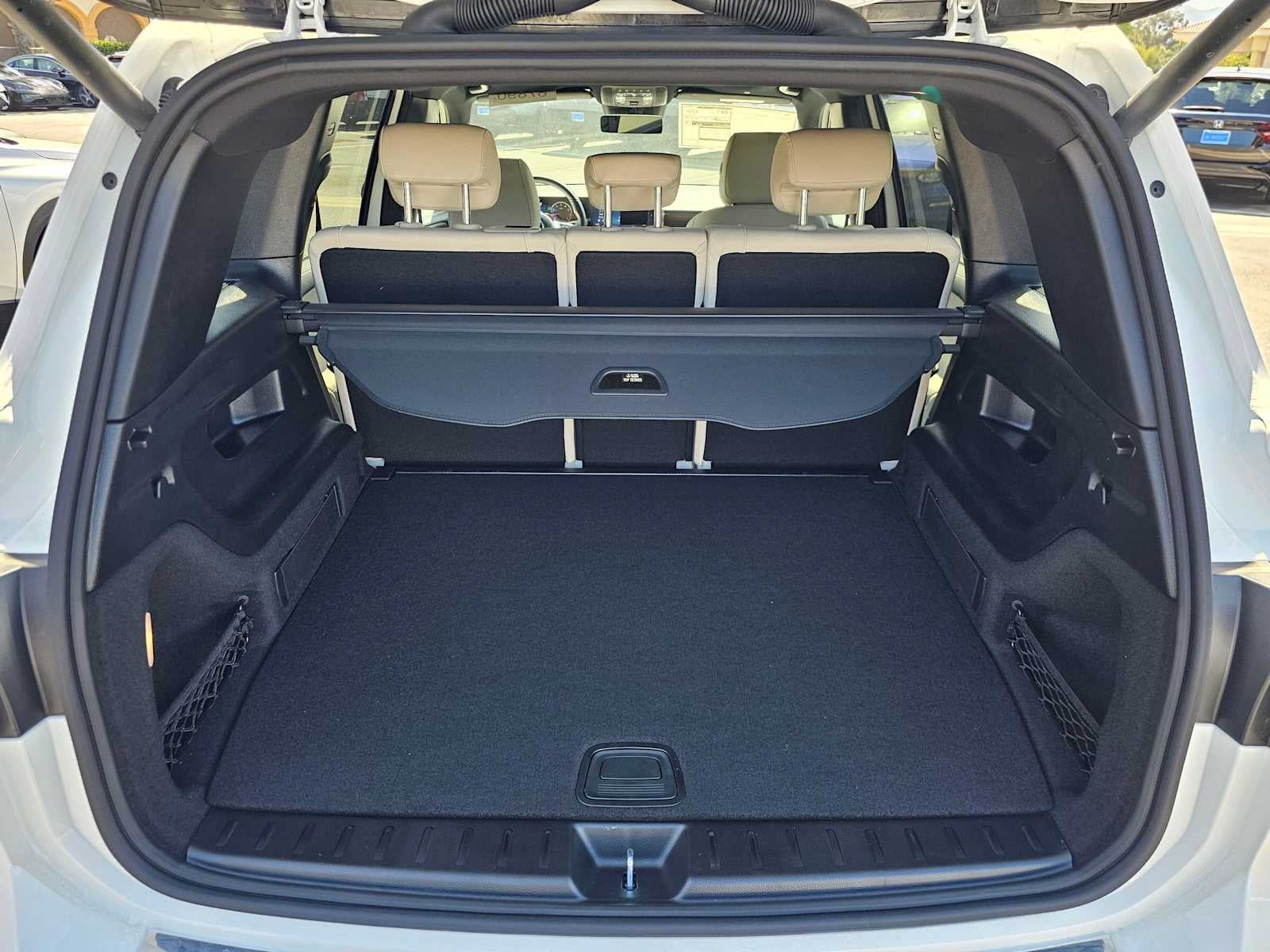 2026 Mercedes-Benz GLB 250 SUV