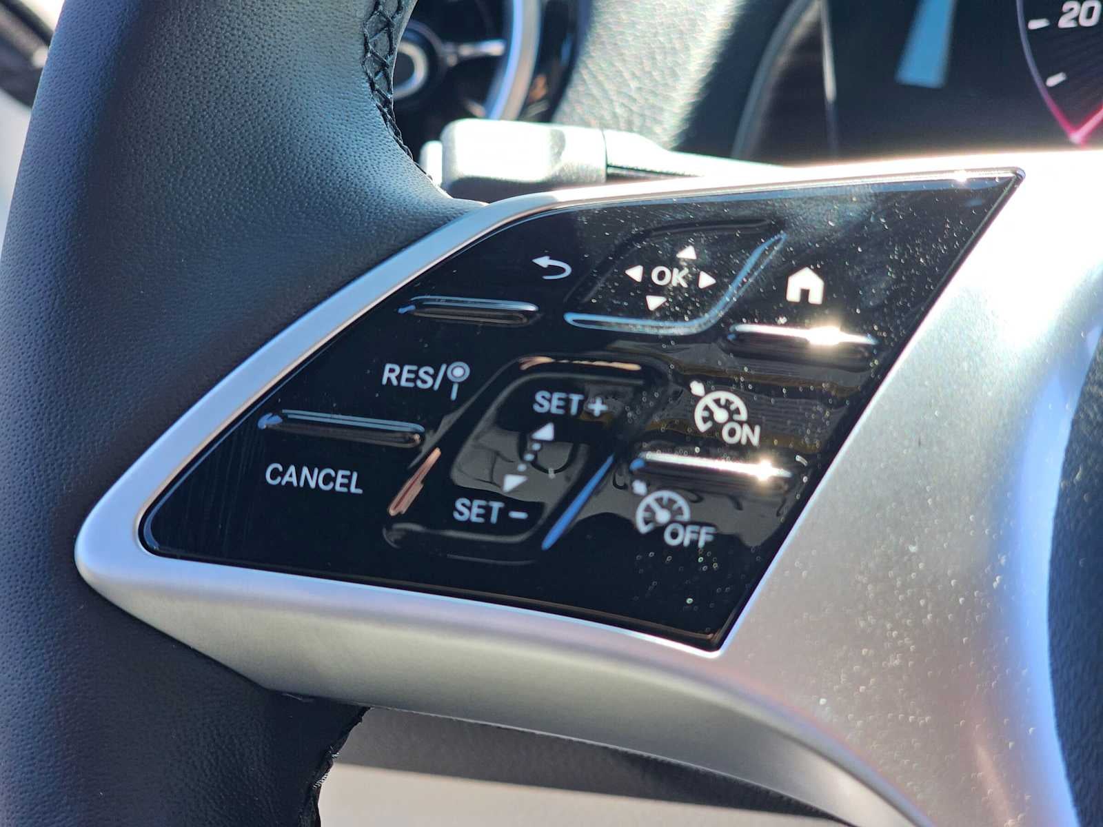 2026 Mercedes-Benz GLB 250 SUV