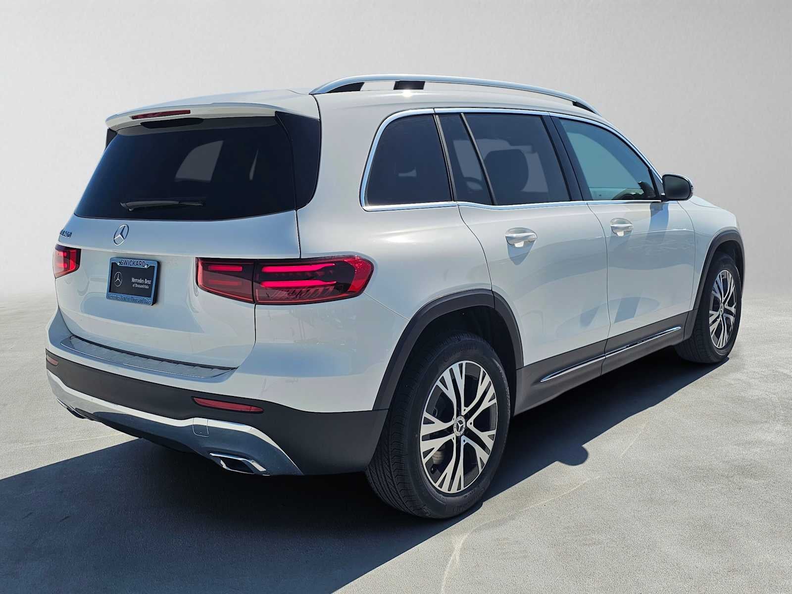 2026 Mercedes-Benz GLB 250 SUV