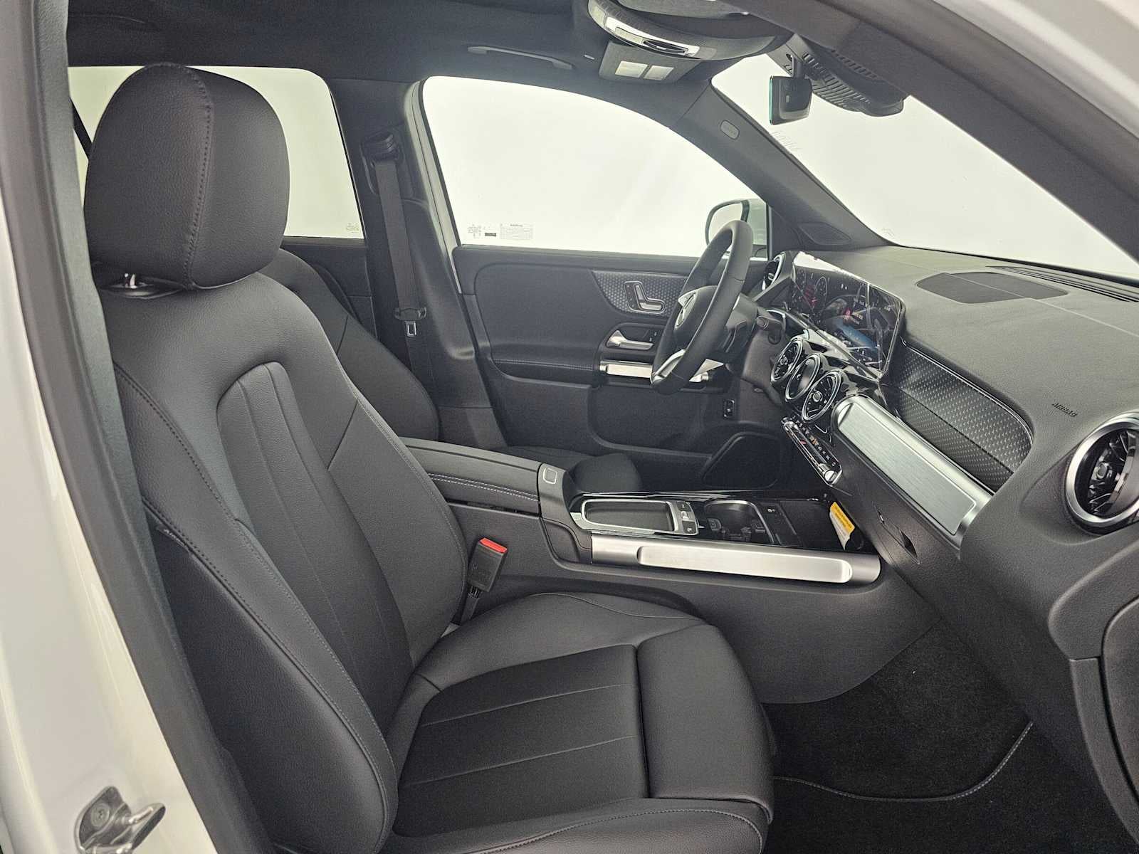 2026 Mercedes-Benz GLB 250 SUV