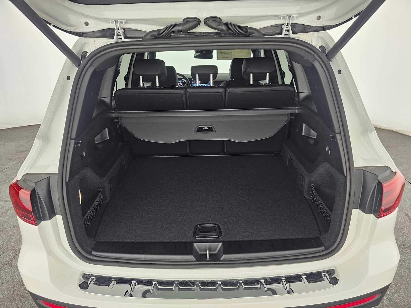 2026 Mercedes-Benz GLB 250 SUV