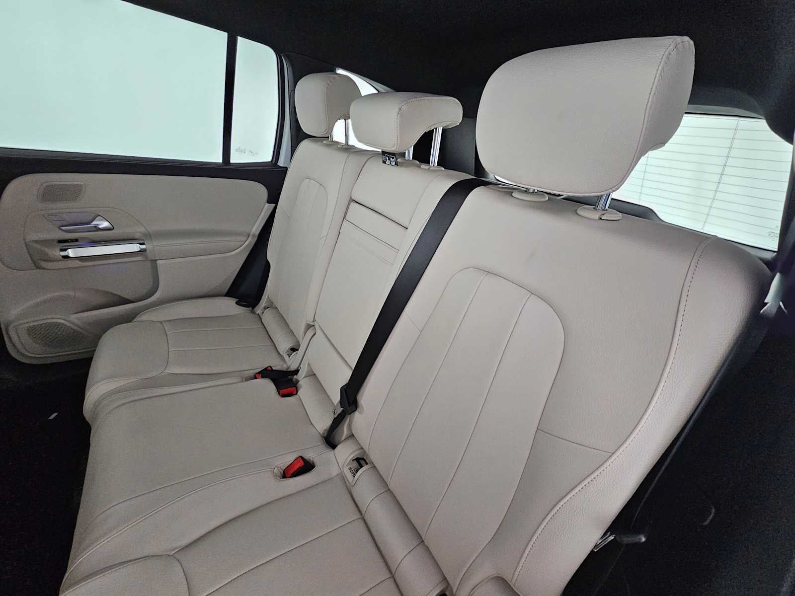 2026 Mercedes-Benz GLB 250 SUV