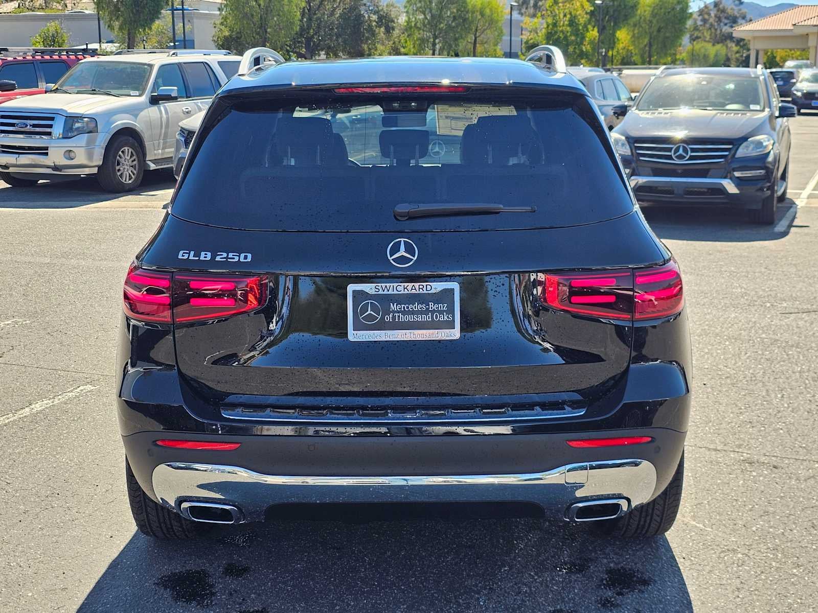 2026 Mercedes-Benz GLB 250 SUV